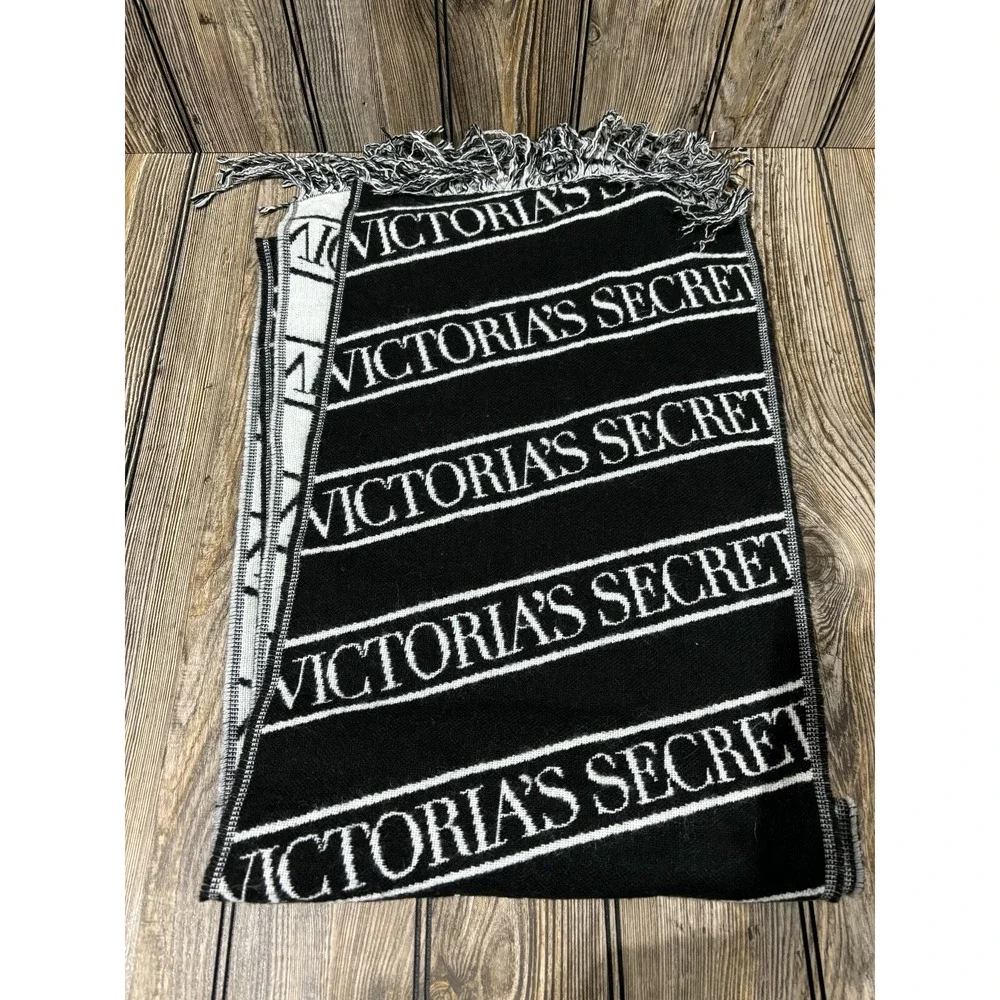 Victoria's Secret Black and White Oversized Winter Scarf